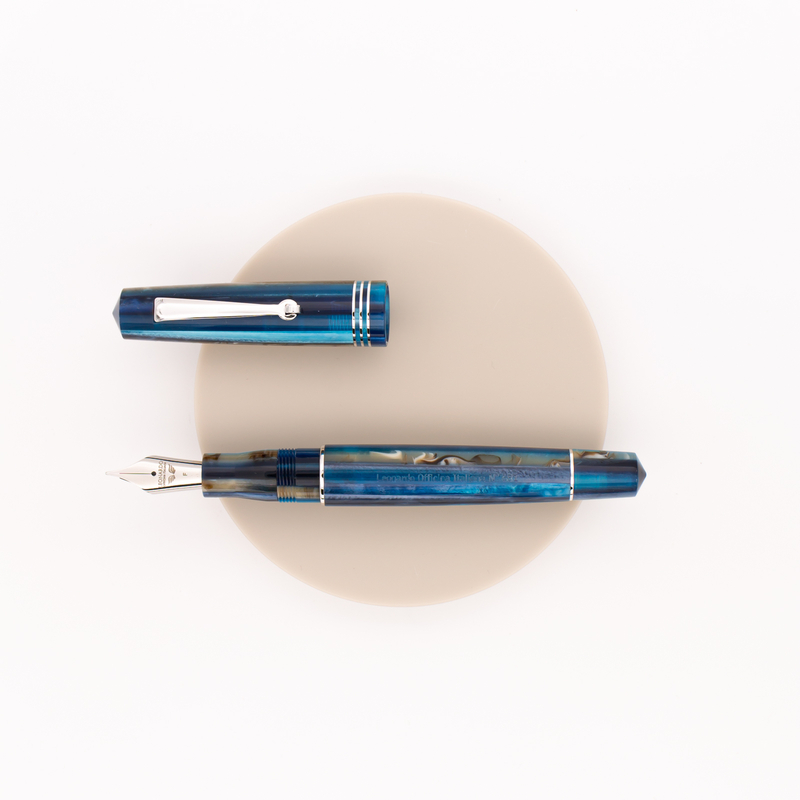 Leonardo Officina Italiana Momento Zero Fountain Pen Hawaii & Rhodium