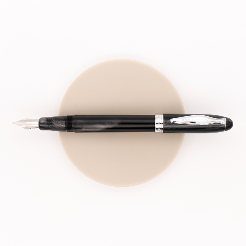 Noodler's Ahab Fountain Pen Black Crow