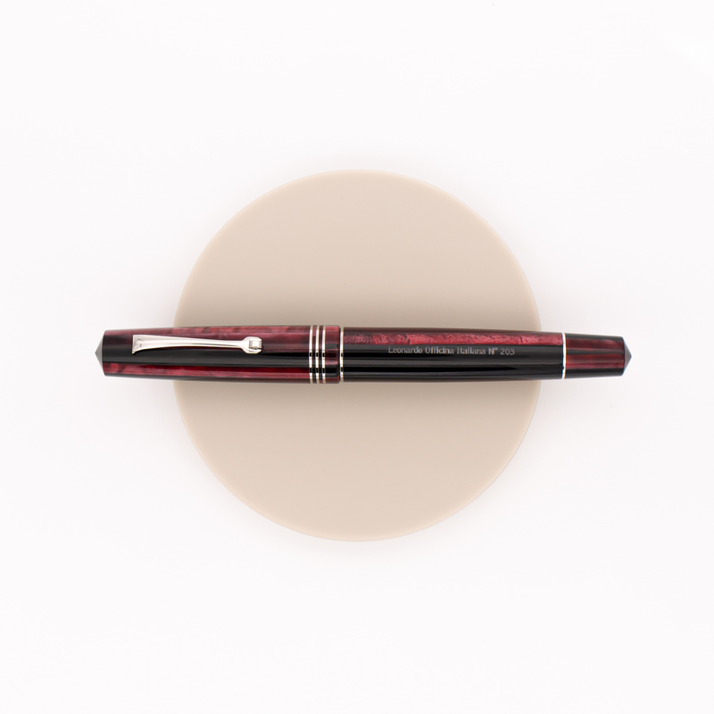 Leonardo Officina Italiana Momento Zero Fountain Pen Prugna & Rhodium