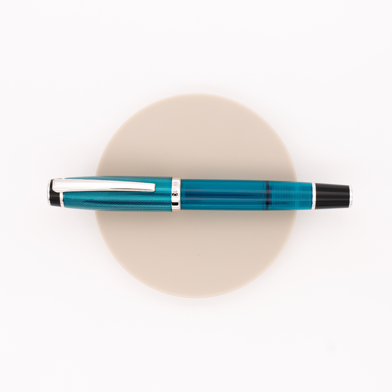 Opus 88 Premium Opera Fountain Pen Green Dot