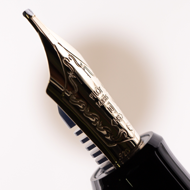 Pilot Custom 742 Music Fountain Pen Black