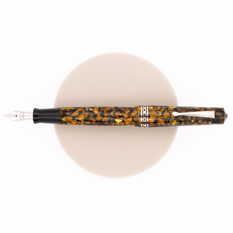 Radius Autarchica Fountain Pen Manarola Amber