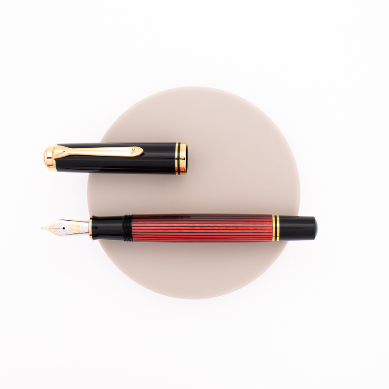 Pelikan Souveran M800 Penna Stilografica Black-Red