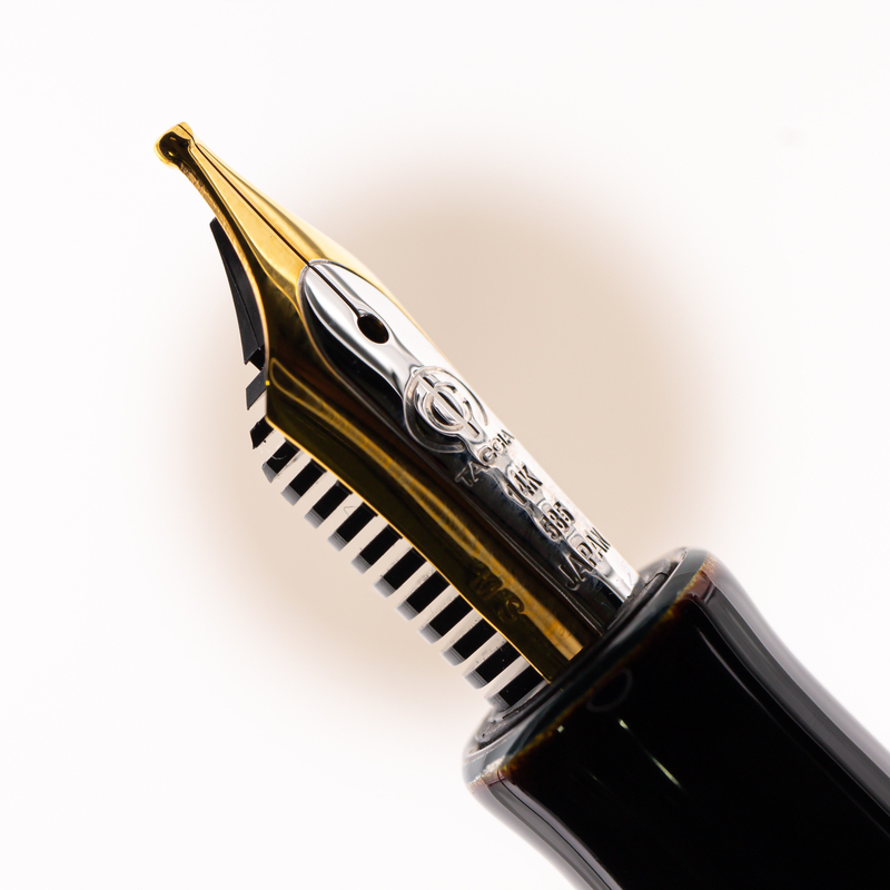 Taccia Covenant Fountain Pen Black Yellow 14 KT