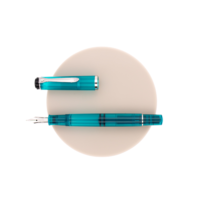 Pelikan M205 Fountain Pen Apatite 2022 Special Edition