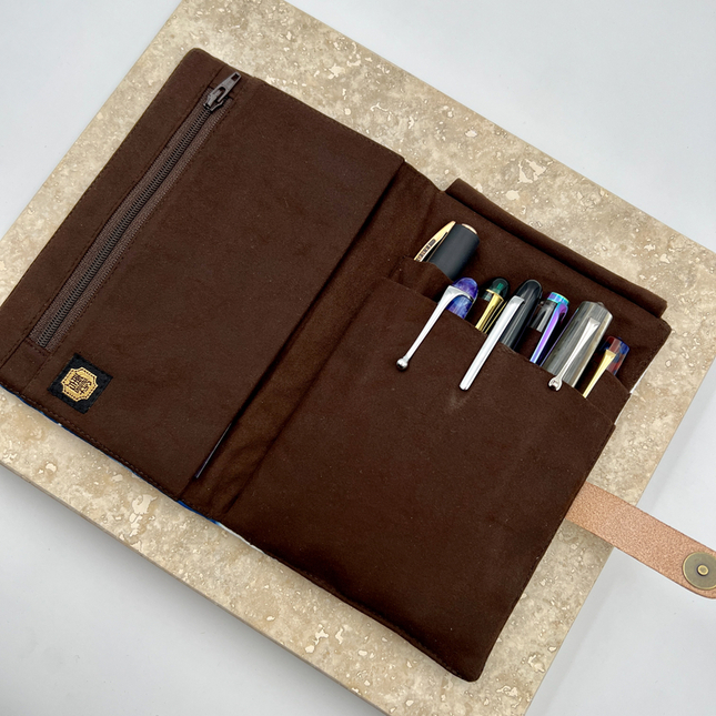 Kyoku Haku Pen Case for 7 Pens Indigo Radial