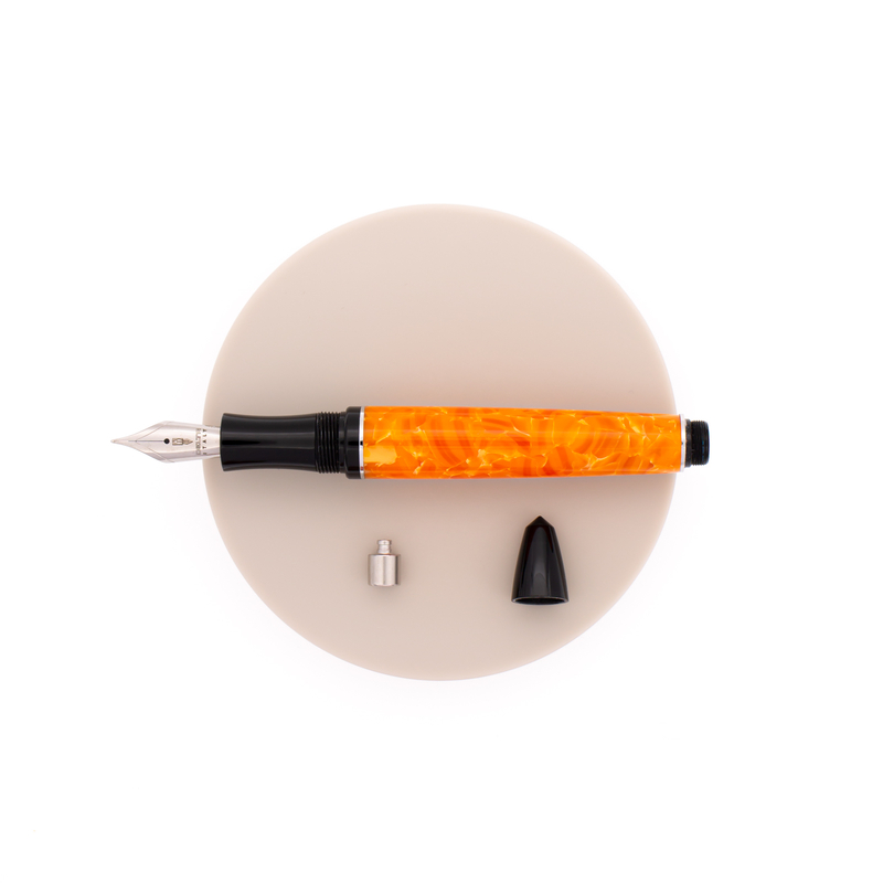 Delta DV Write Balance Fountain Pen