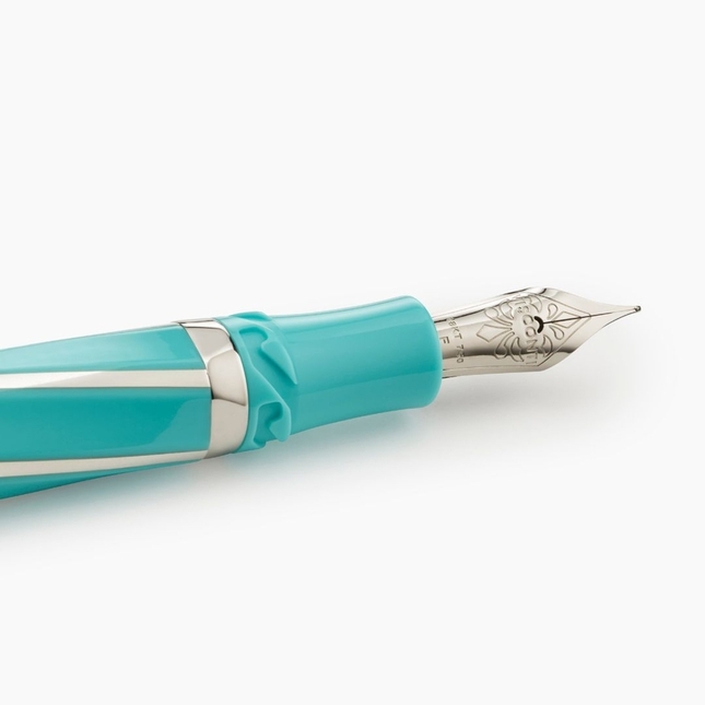 Visconti Divina Elegance Fountain Pen Wave