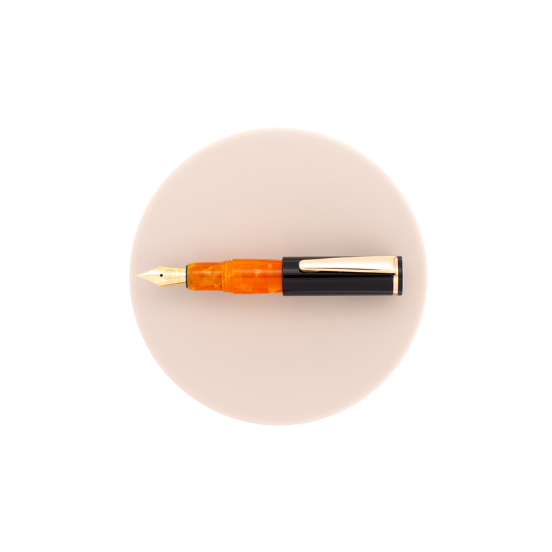 Wancher Wancher PuChiCo Fountain Pen Black Chocolate Orange