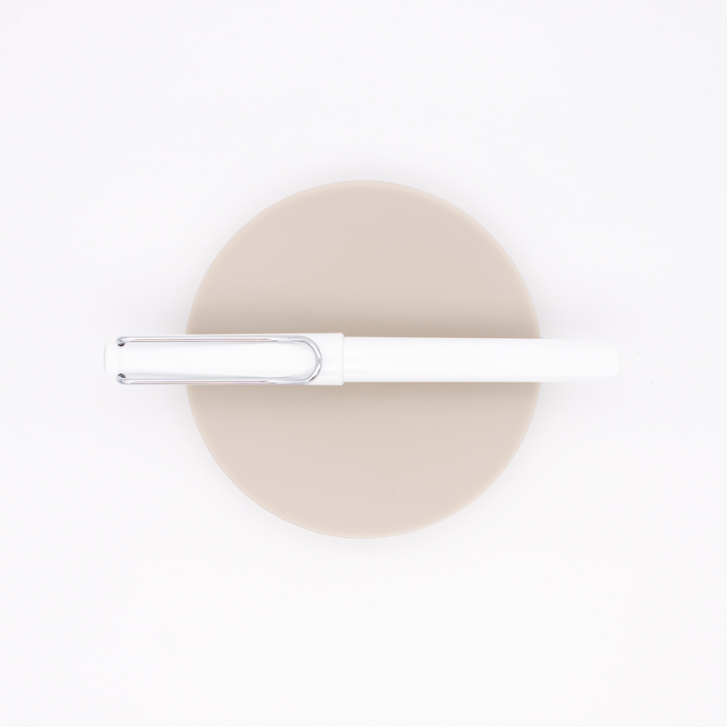 Lamy Safari Rollerball Pen White