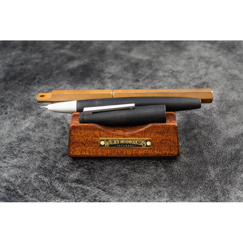 Galen Leather Galen Leather The Pen Rest Wooden Pen Stand Mahogany