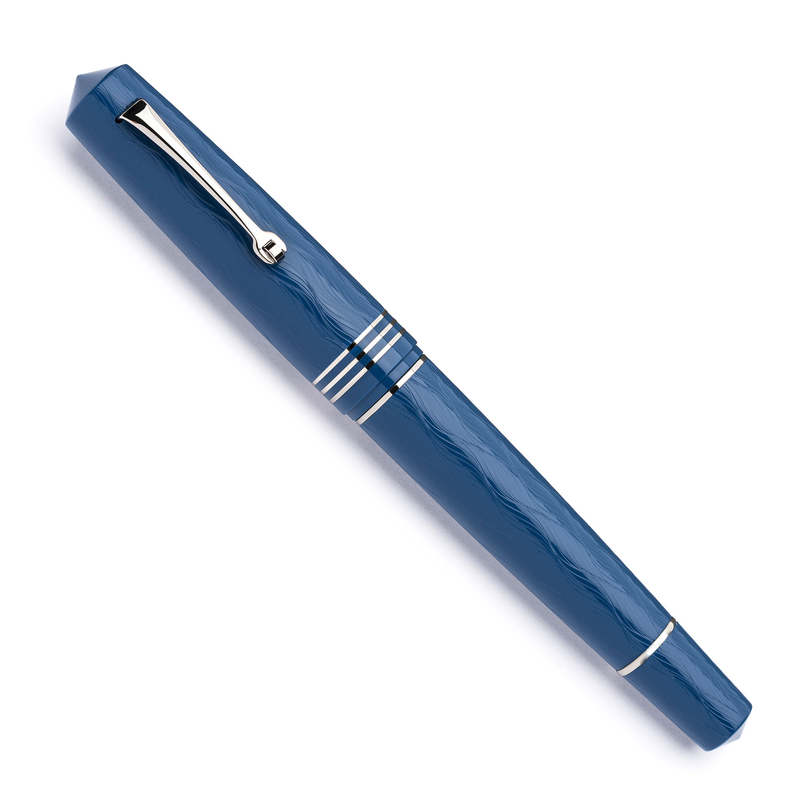 Leonardo Officina Italiana Leonardo Momento Zero Grande 2.0 The Art of Guillochè Fountain Pen Iris Blue & Rhodium