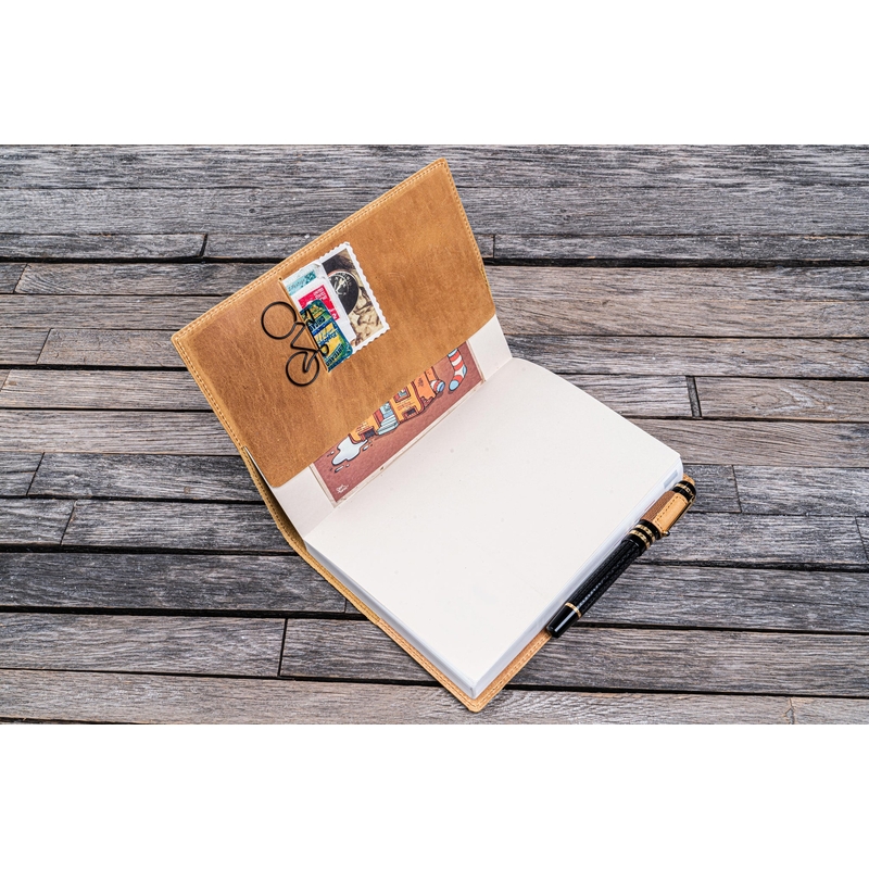 Galen Leather Galen Leather Slim Notebook Cover A5 Crazy Horse Honey Ochre