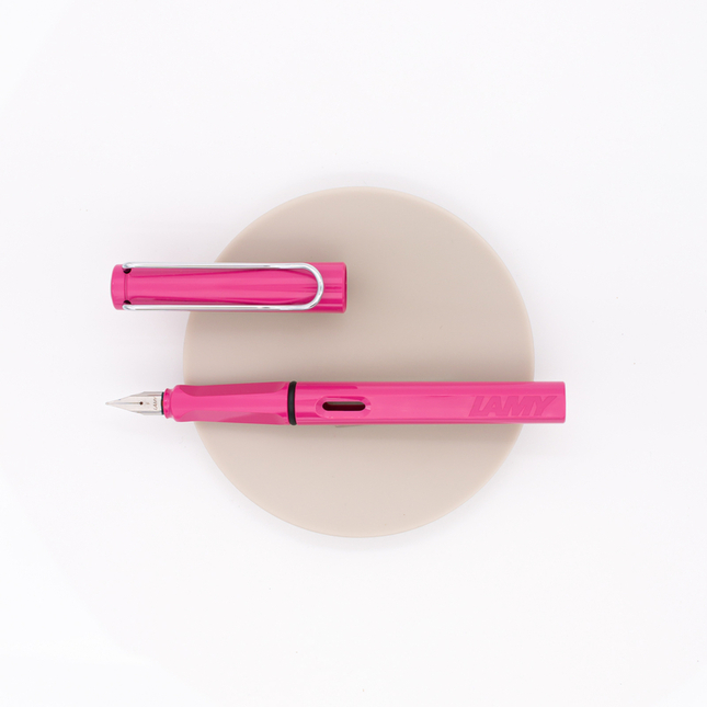 Lamy Safari Fountain Pen Pink