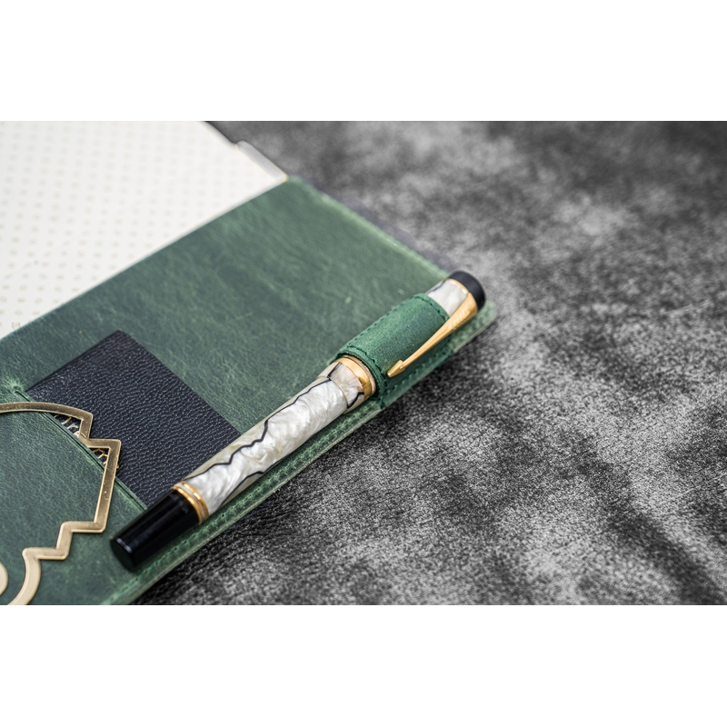 Galen Leather Galen Leather Cover Slim Hobonichi Weeks in Pelle Crazy Horse Forest Green