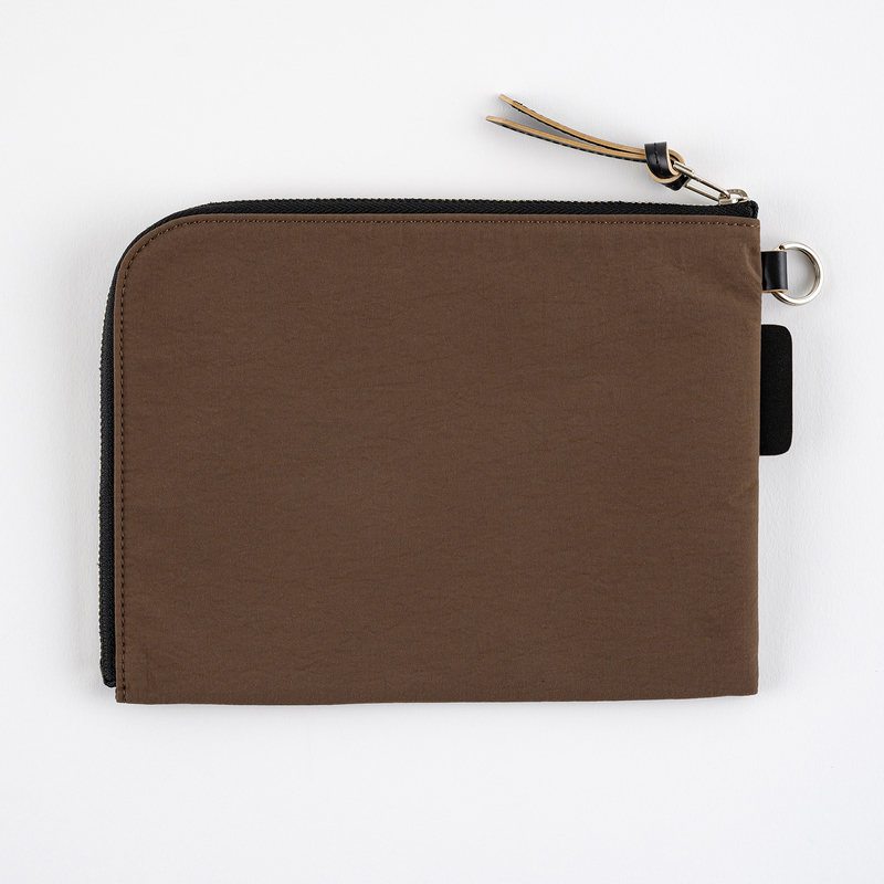 Hobonichi Hobonichi Tragen Flat Pouch for A6 Brown