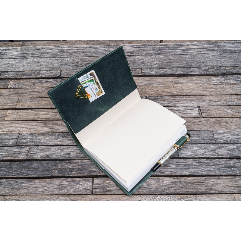 Galen Leather Galen Leather Slim Notebook Cover A5 Crazy Horse Forest Green