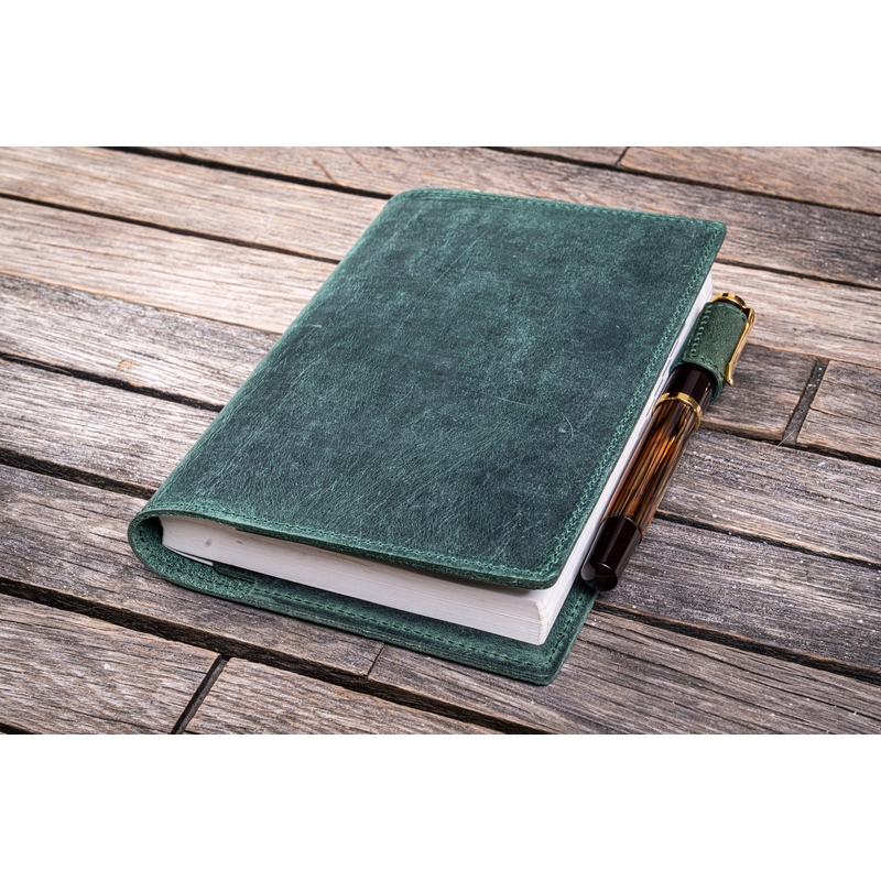 Galen Leather Galen Leather Slim Notebook Cover A6 Crazy Horse Forest Green