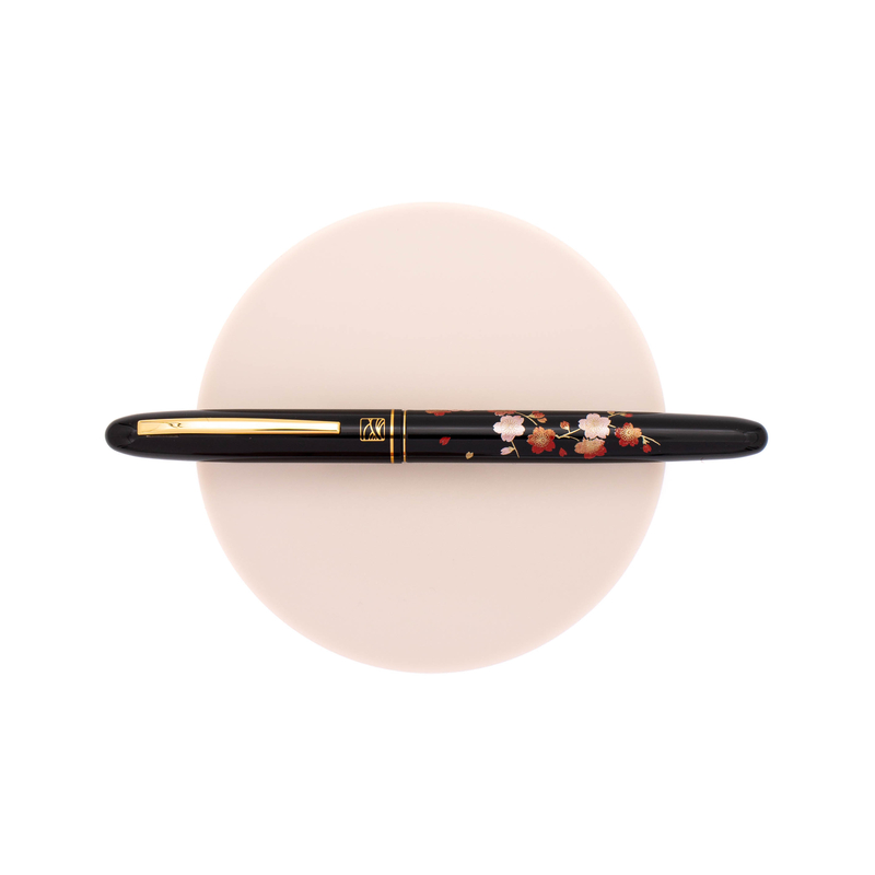 Wancher Wancher x Kuretake Kindai Maki-e Fountain Pen Edazakura