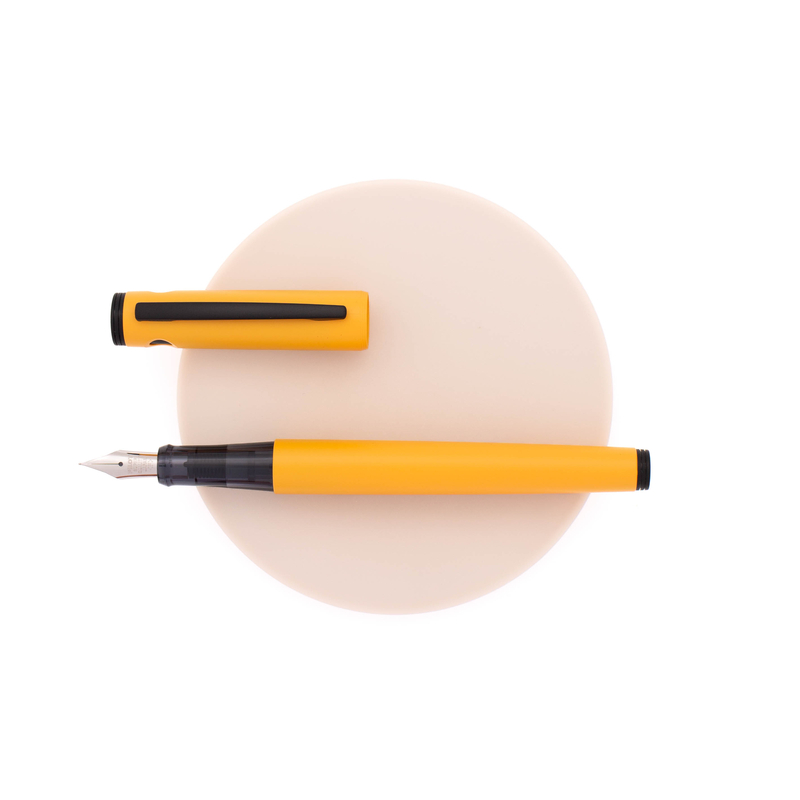 Pilot Pilot Lightive Fountain Pen Mustard Limited Edition