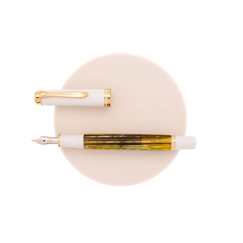 Pelikan Pelikan Souveran M400 Fountain Pen Tortoiseshell White