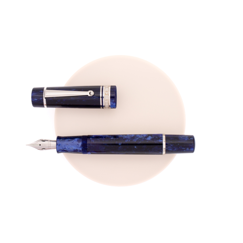 Delta Delta DV Mid-Size Fountain Pen Blue Moon